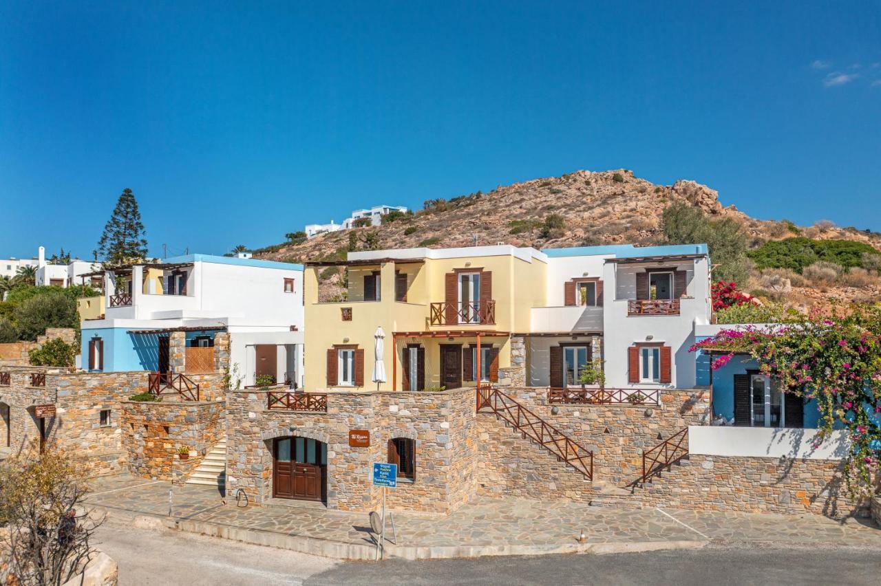 Reggina'S Apartments Финикас Экстерьер фото