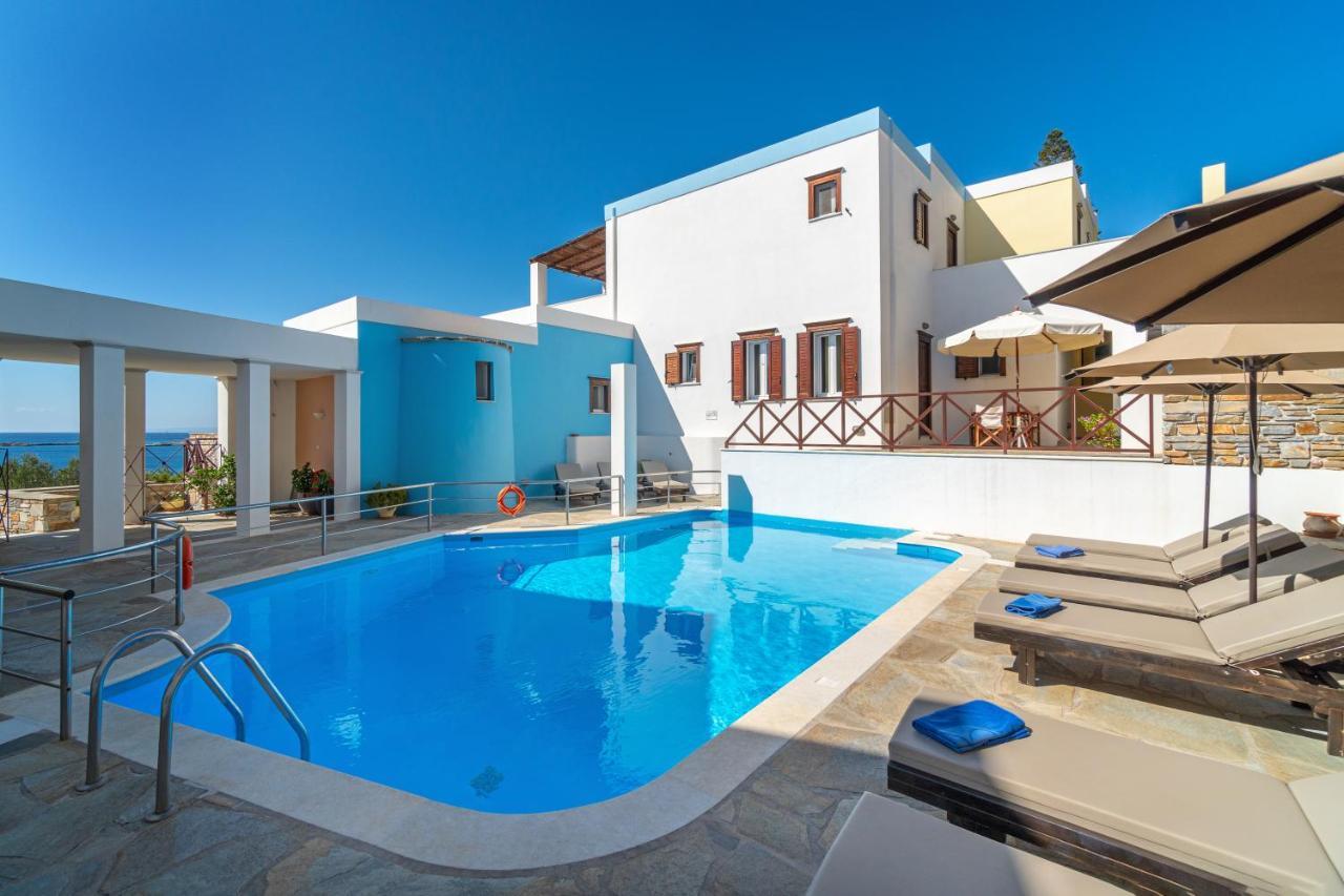 Reggina'S Apartments Финикас Экстерьер фото