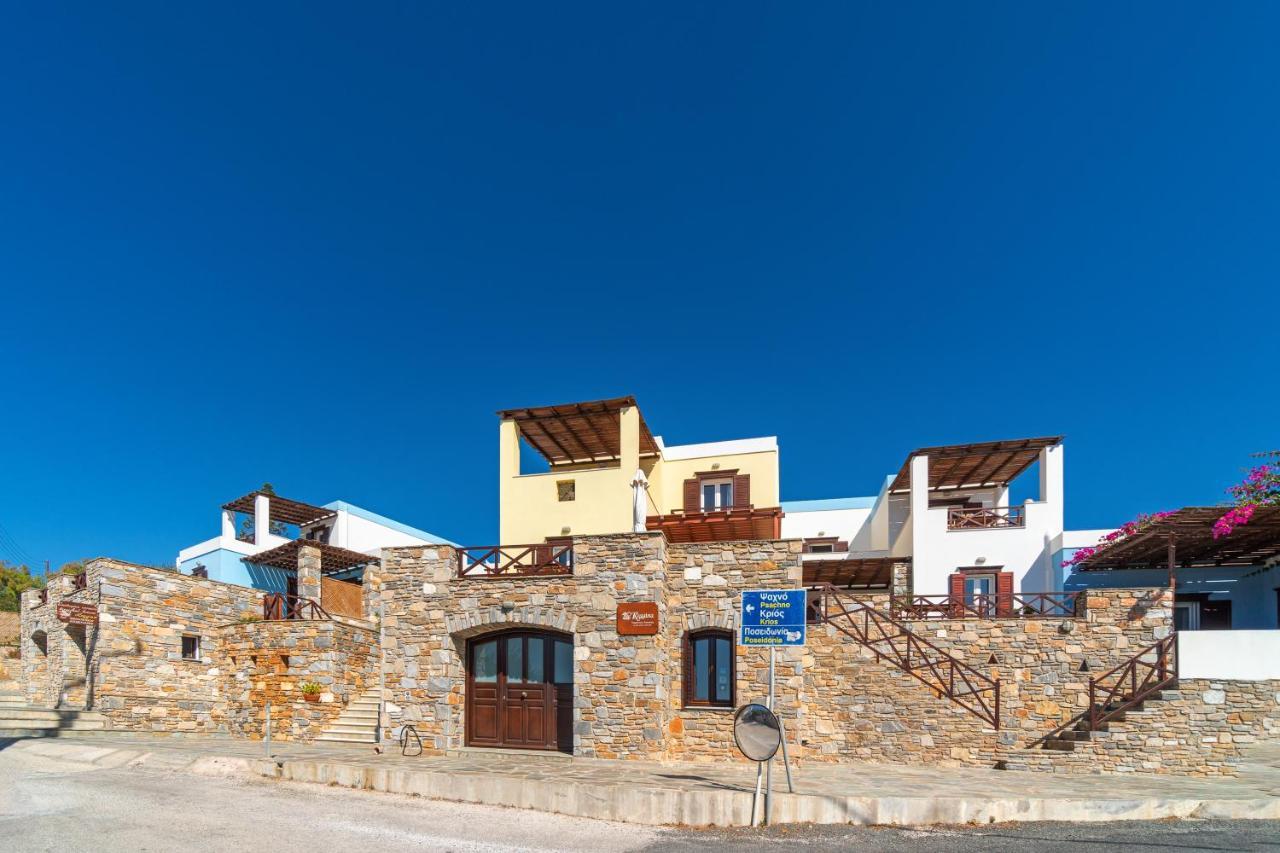 Reggina'S Apartments Финикас Экстерьер фото