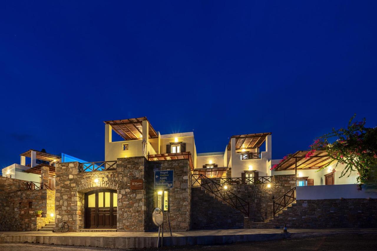 Reggina'S Apartments Финикас Экстерьер фото
